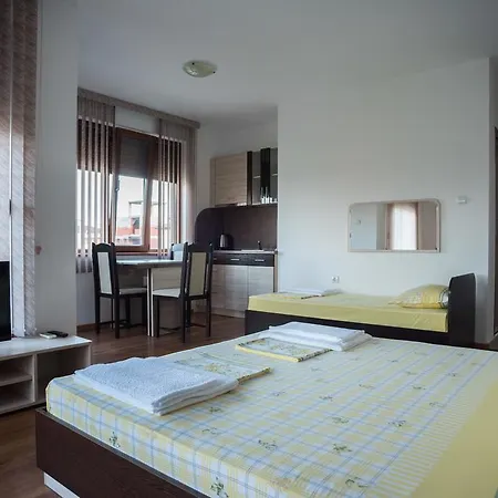 Gasthuis Georgievi 3*